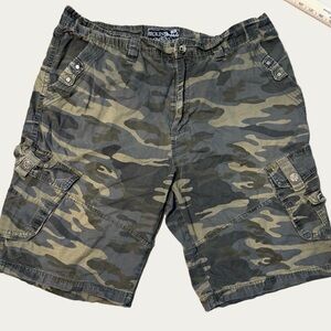 Rocky Mountain Camo Cargo Shorts for Men